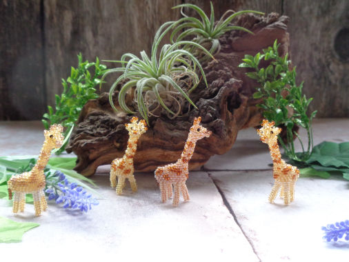 Miniature beaded Giraffe